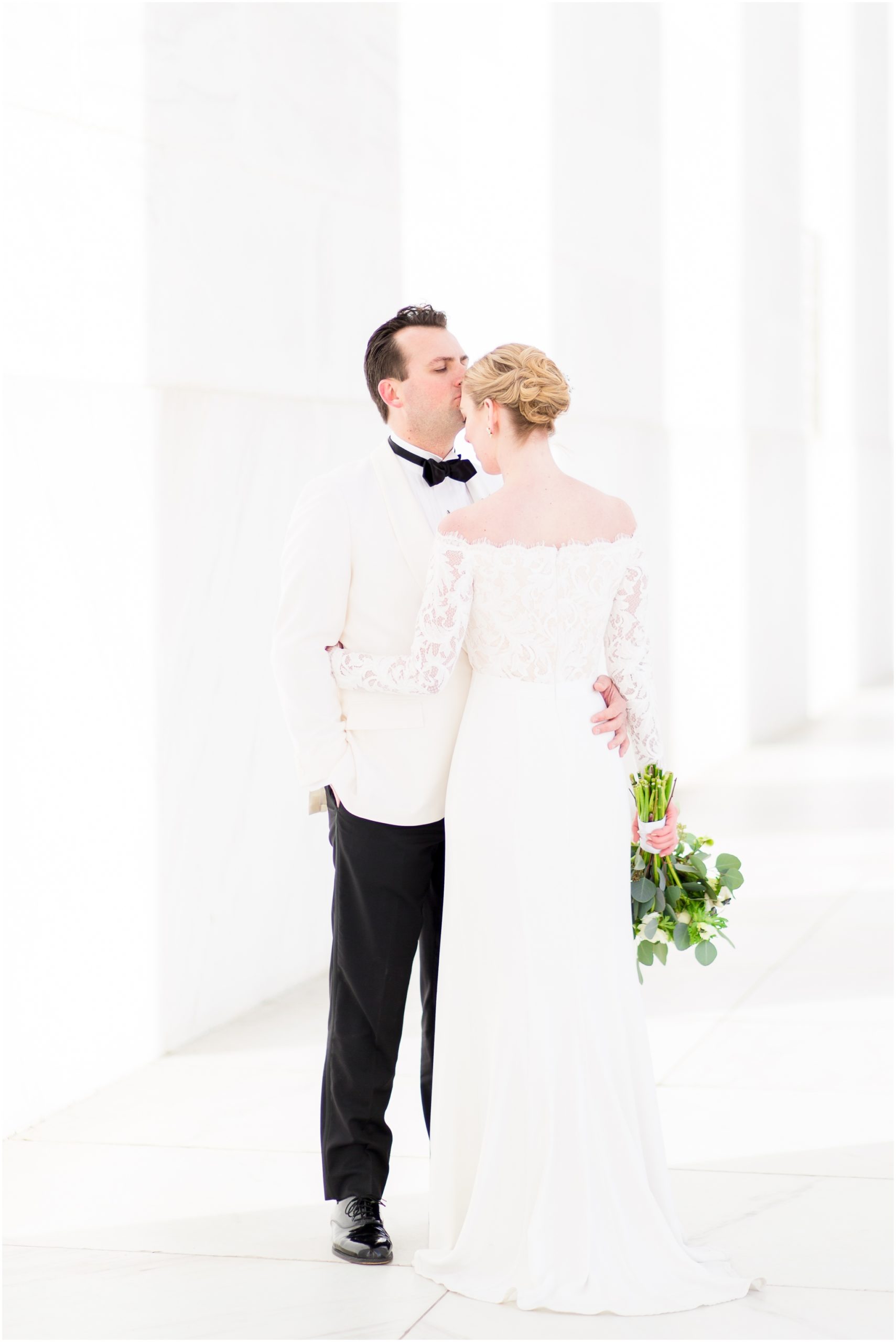 Lincoln Memorial wedding photos